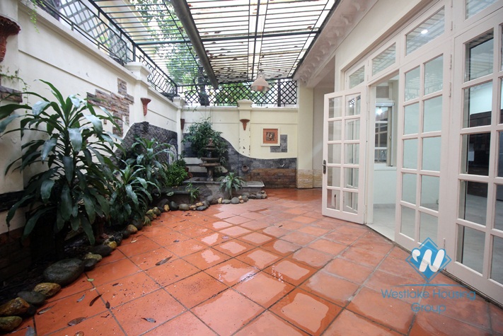  A nice house for rent in Ciputra C area